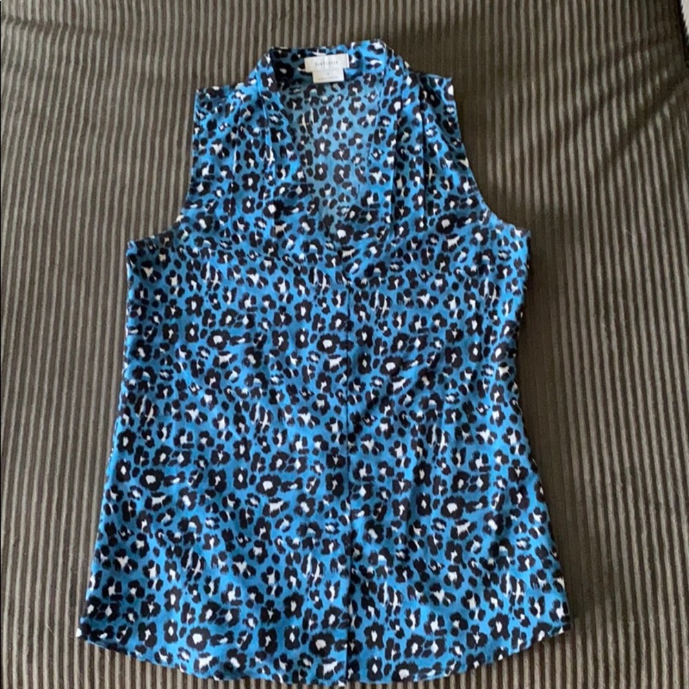VanHeusen leopard print sleeveless blouse
